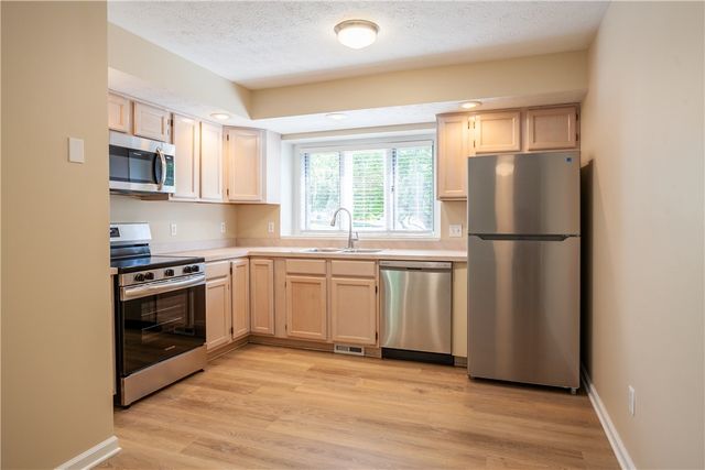 2268 Penfield Road, Penfield, NY 14526