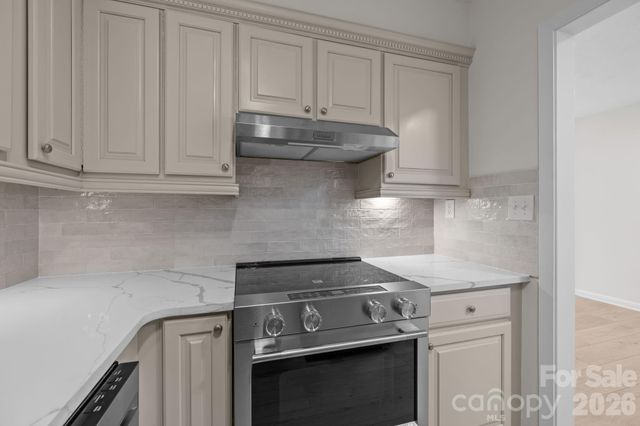 2503 Roswell Avenue 207, Charlotte, NC 28209