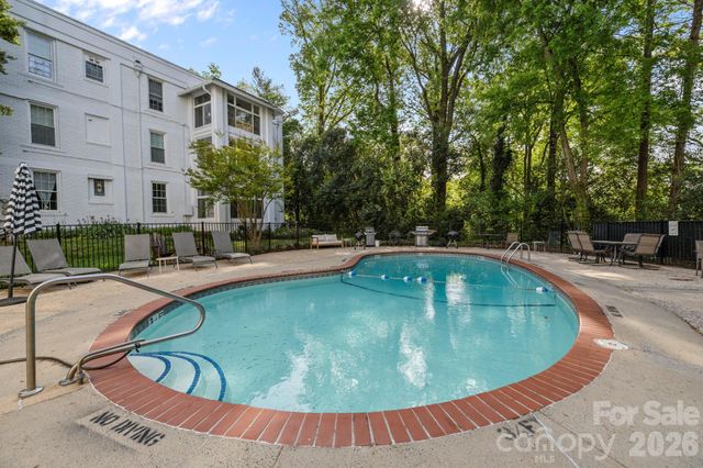 2503 Roswell Avenue 207, Charlotte, NC 28209