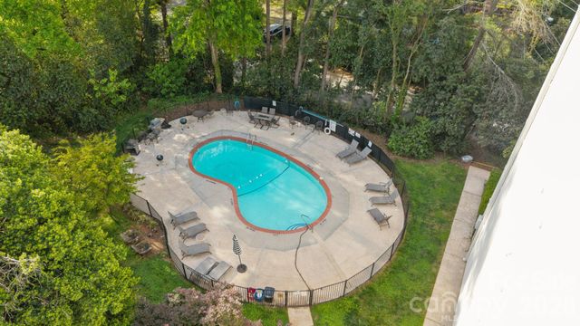 2503 Roswell Avenue 207, Charlotte, NC 28209