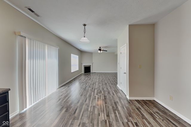 6401 Enclave Boulevard, Greenwood, IN 46143