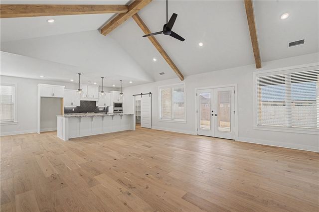 1441 Tiffany Road, Centerton, AR 72719