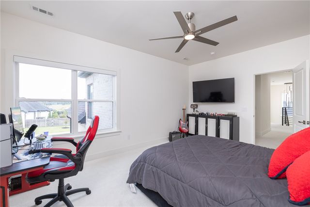 4302 S Exeter Drive, Rogers, AR 72758