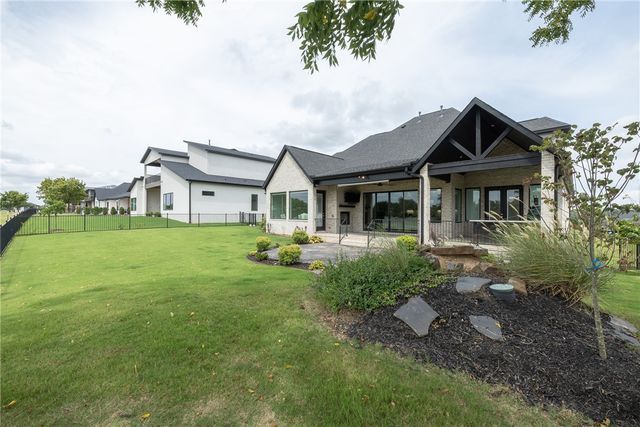 4302 S Exeter Drive, Rogers, AR 72758