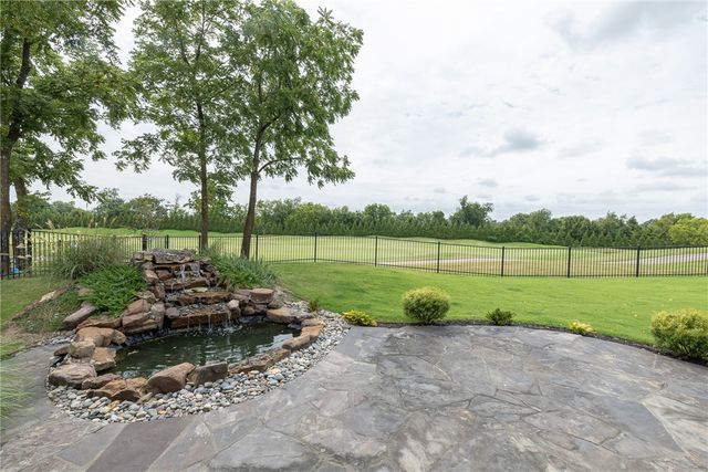 4302 S Exeter Drive, Rogers, AR 72758