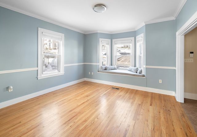 6 Porter St. 6, Woburn, MA 01801