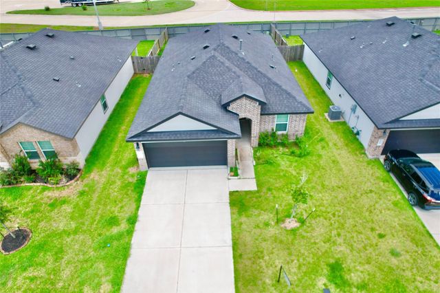 7518 Cynomys Court, Rosharon, TX 77583