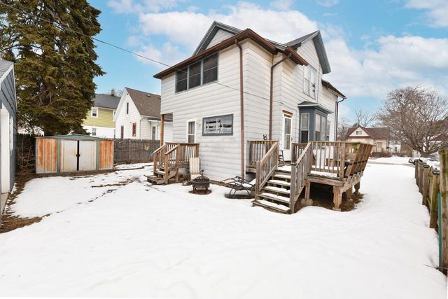 6810 23rd AVENUE, Kenosha, WI 53143