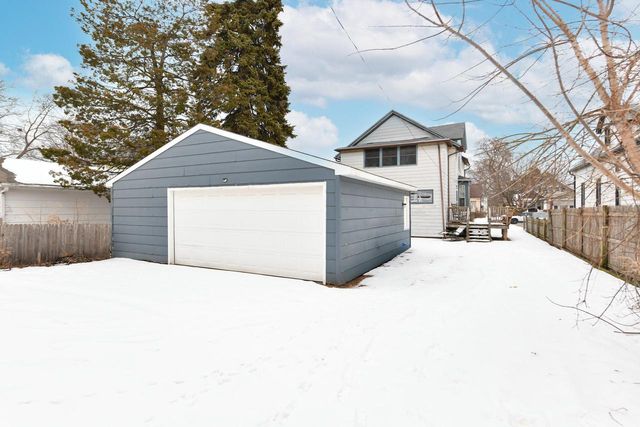 6810 23rd AVENUE, Kenosha, WI 53143