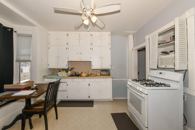 6810 23rd AVENUE, Kenosha, WI 53143