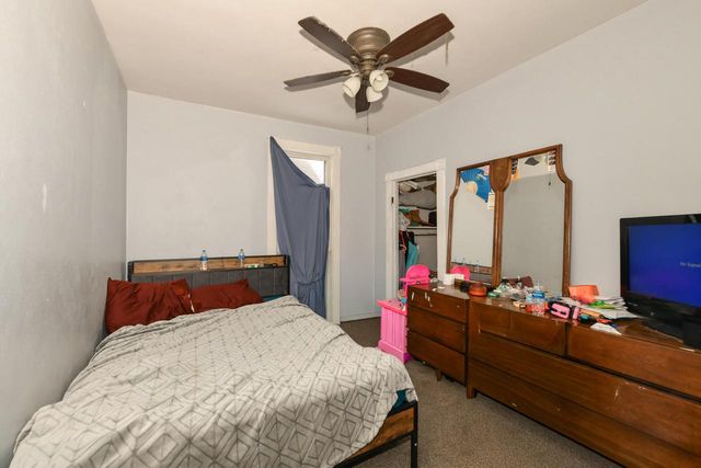 6810 23rd AVENUE, Kenosha, WI 53143