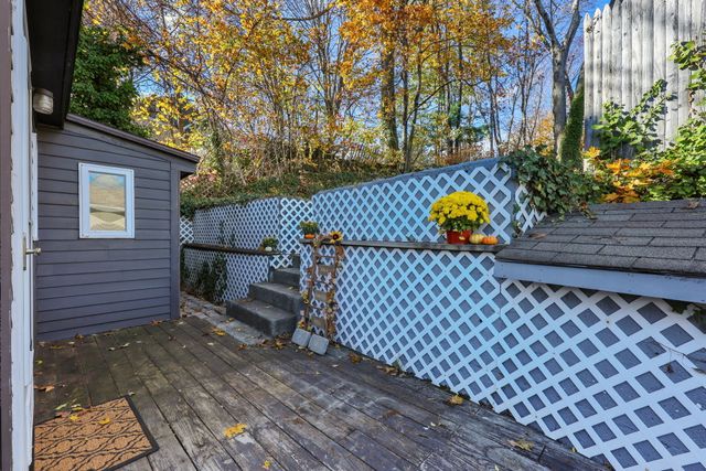 18 Lake Boulevard, East Hampton, CT 06424