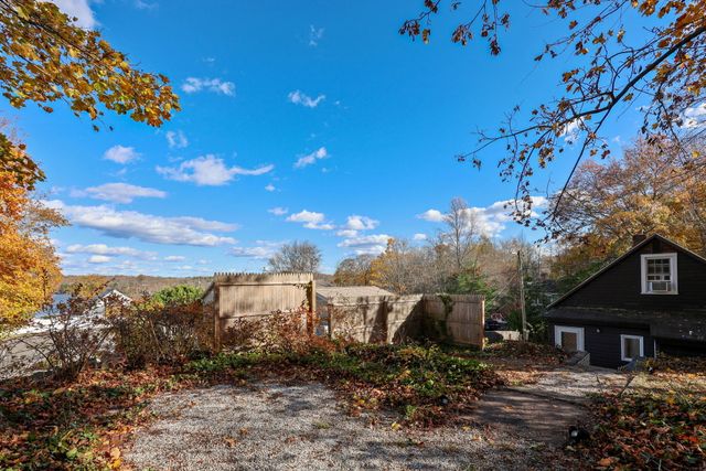 18 Lake Boulevard, East Hampton, CT 06424
