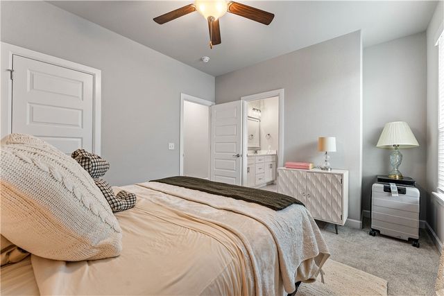 1320 Paragon, Centerton, AR 72719