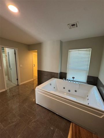 11124 Blue Stem Drive, Oklahoma City, OK 73162