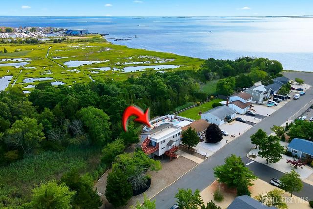 369 tuscarora Avenue, Ocean Twp, NJ 08758