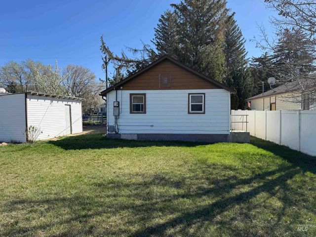 931 S Fillmore, Jerome, ID 83338