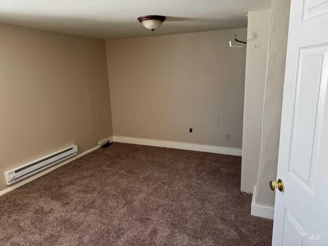 931 S Fillmore, Jerome, ID 83338