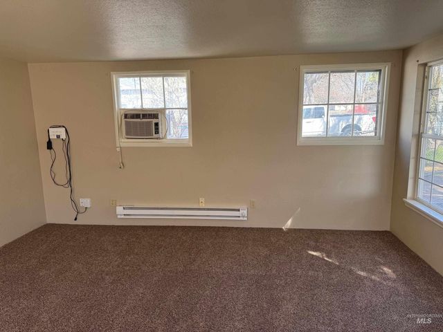 931 S Fillmore, Jerome, ID 83338