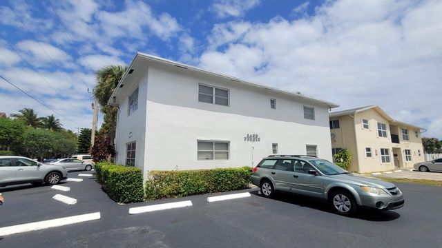 1907 NE 4TH Street 6, Deerfield Beach, FL 33441