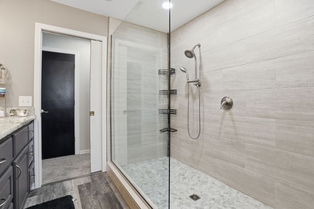 1050 Post Oak Lane, Reno, TX 75462