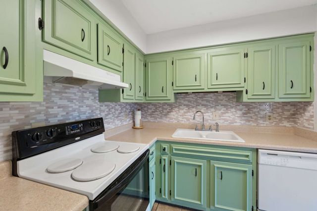 1035 Heritage Dr, Madison, TN 37115