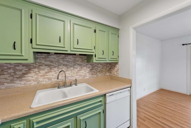 1035 Heritage Dr, Madison, TN 37115