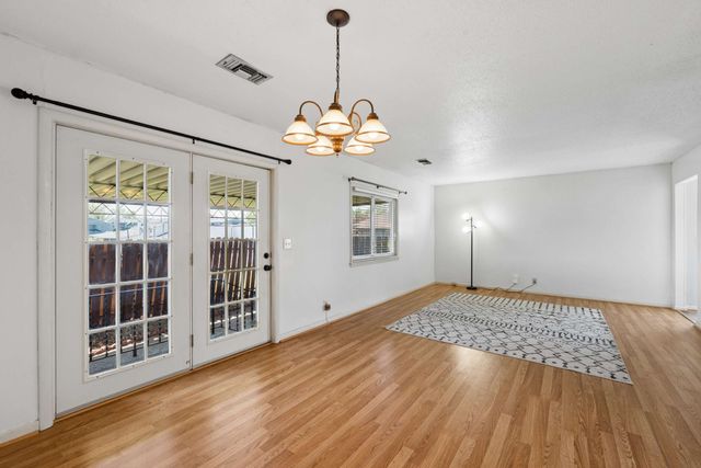 1035 Heritage Dr, Madison, TN 37115