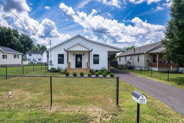 1318 21st Street, Vienna, WV 26105