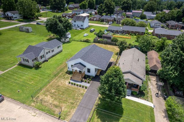 1318 21st Street, Vienna, WV 26105