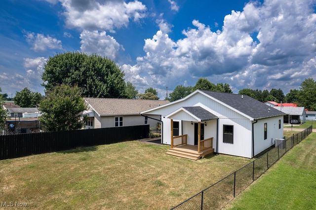 1318 21st Street, Vienna, WV 26105