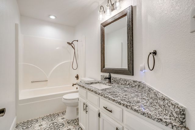 155 Ann Court, Azle, TX 76020