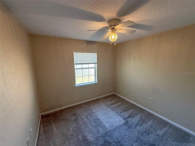 3844 WOODBURN LOOP E, Lakeland, FL 33813