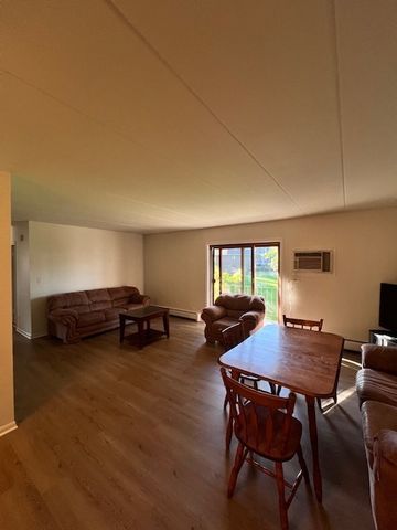 264 E Bailey Road G, Naperville, IL 60565