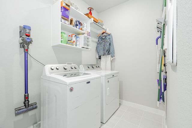 562 Water Valley Drive, Lavon, TX 75166