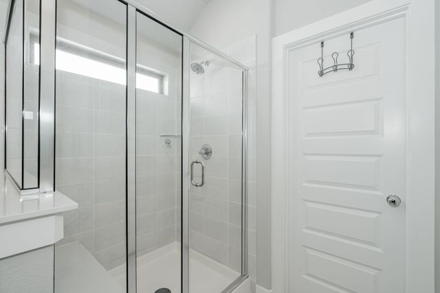 562 Water Valley Drive, Lavon, TX 75166