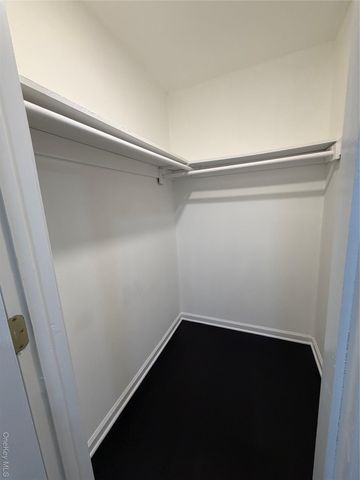 12 Central Drive 1, Nanuet, NY 10954