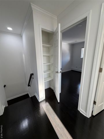 12 Central Drive 1, Nanuet, NY 10954