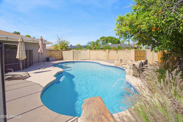 6503 S BONARDEN Lane, Tempe, AZ 85283