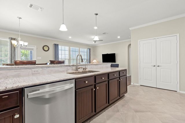 13912 Lyndon B Johnson ST, Manor, TX 78653