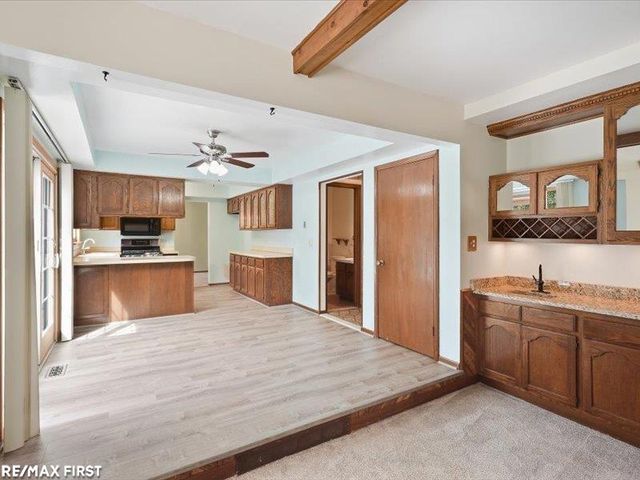 47405 Nola Drive, Macomb Twp, MI 48044