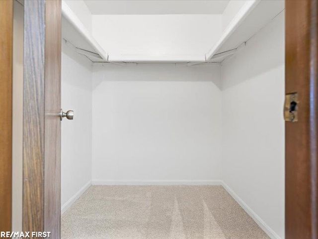 47405 Nola Drive, Macomb Twp, MI 48044