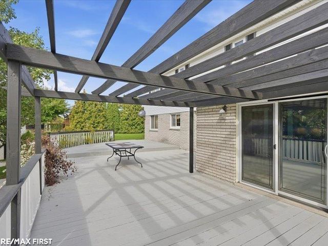 47405 Nola Drive, Macomb Twp, MI 48044