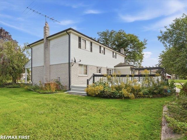 47405 Nola Drive, Macomb Twp, MI 48044