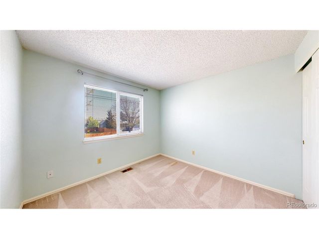 5200 E 123rd Ave, Thornton, CO 80241
