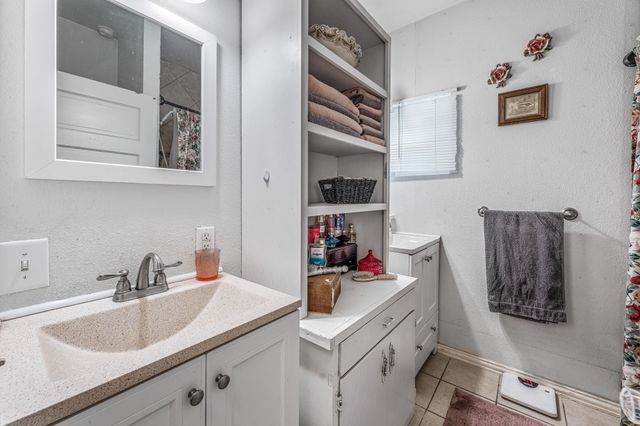 863 N CLINTON, Stephenville, TX 76401