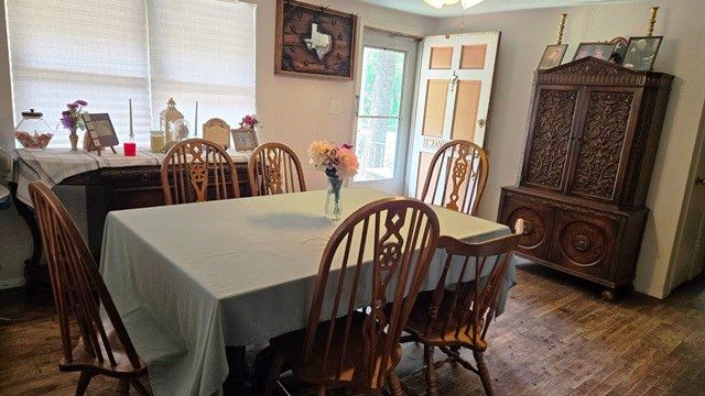 150 Meadow Lake Drive, Gun Barrel City, TX 75156