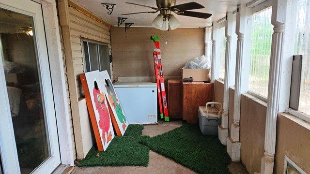 150 Meadow Lake Drive, Gun Barrel City, TX 75156