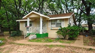 150 Meadow Lake Drive, Gun Barrel City, TX 75156