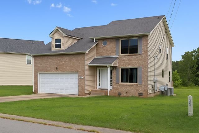 1221 Shorehaven Dr, Clarksville, TN 37042
